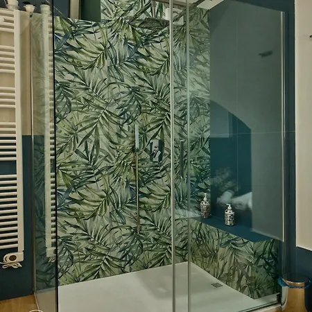 Vista Piazza Dei Martiri