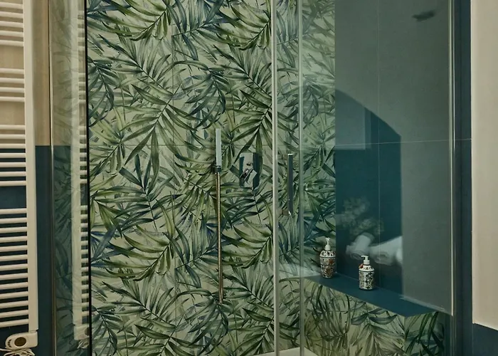 Vista Piazza Dei Martiri