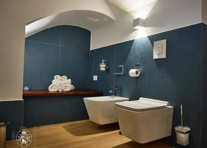 Vista Piazza Dei Martiri Bed & Breakfast Naples