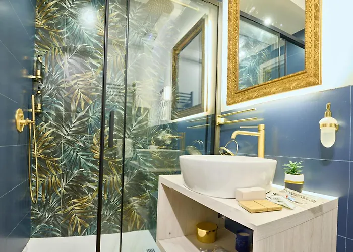 Vista Piazza Dei Martiri 4*