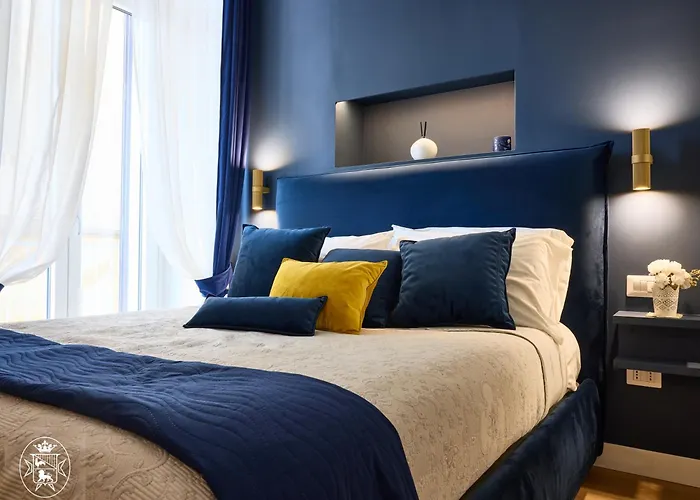 Bed and breakfast Vista Piazza Dei Martiri 4*